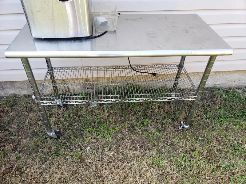 Stainless steel restaurant prep table on casters price negotiable for