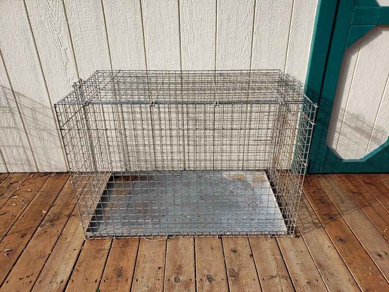 XL Galvanized Dog Kennel Crate with Metal Pan for sale in Burleson, TX