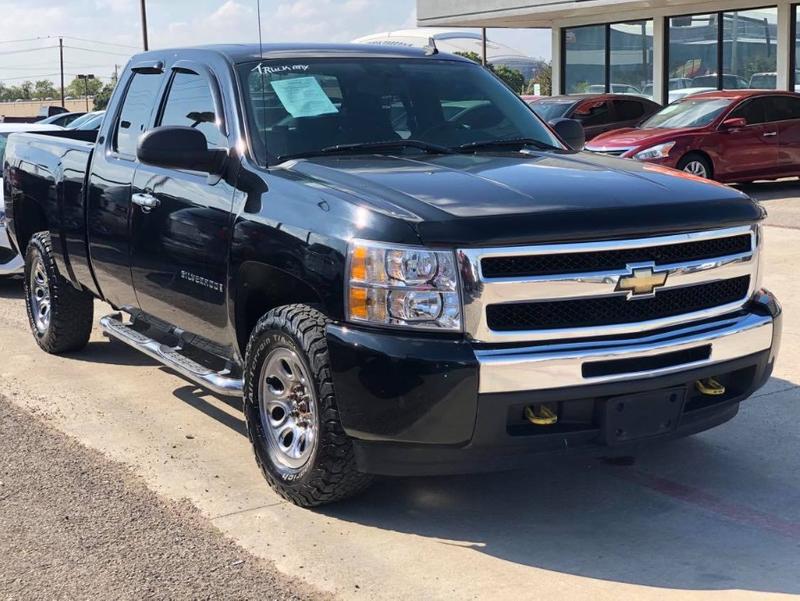 2009 Chevrolet Silverado 1500 4x4 Work Truck 4dr Extended