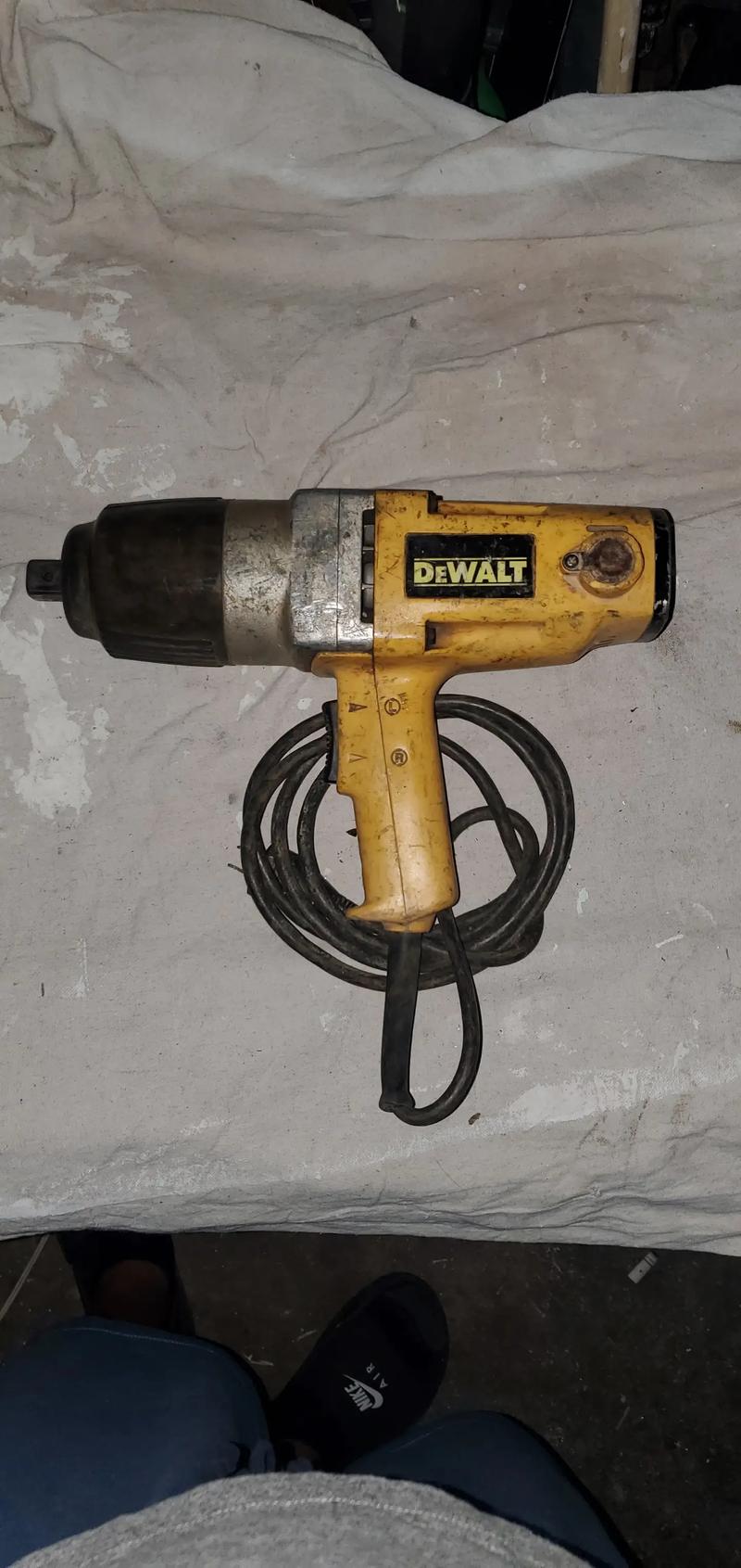 Dewalt 3/4 Impact wrench for sale in Mesquite, TX 5miles Buy and Sell