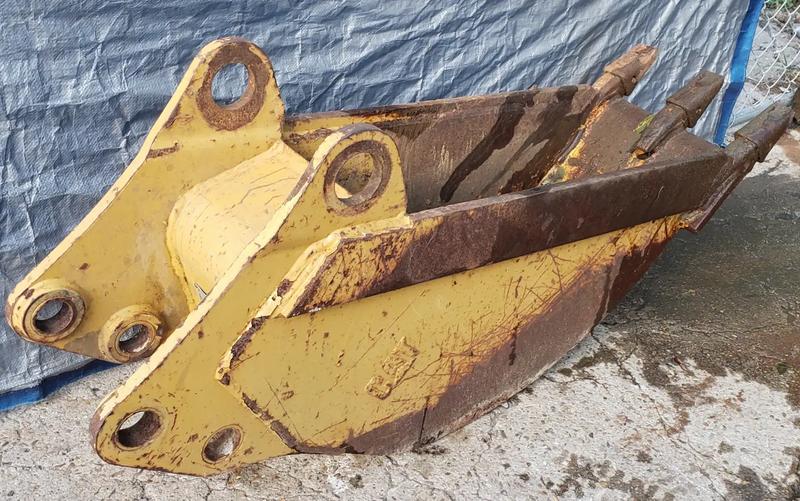 12" Wide CAT backhoe/ Excavator Bucket. for sale in Houston, TX