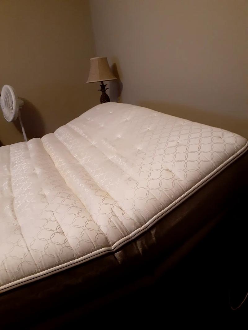 Sleep number adjustable bed for sale in Buckeye, AZ 5miles Buy and Sell