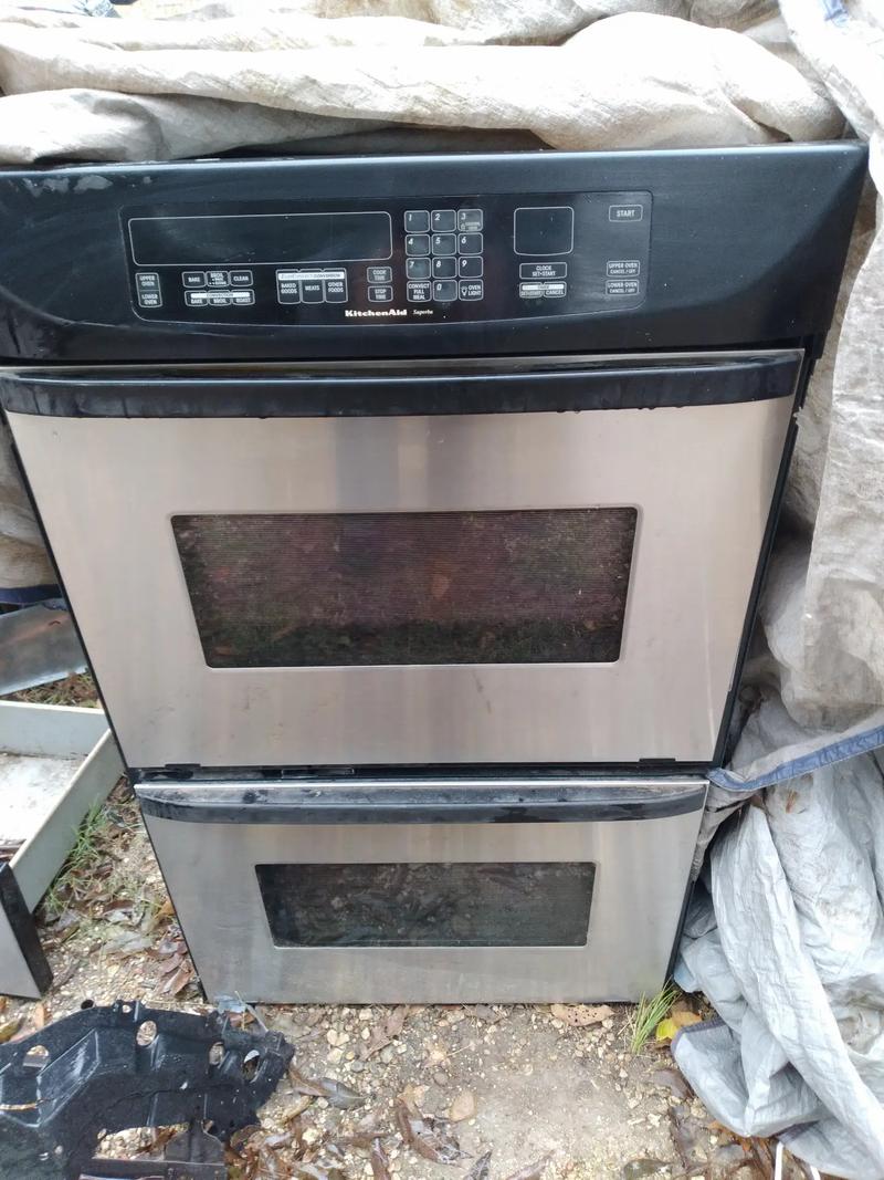 Kitchine aid supra double oven refrigerator stove top and range for