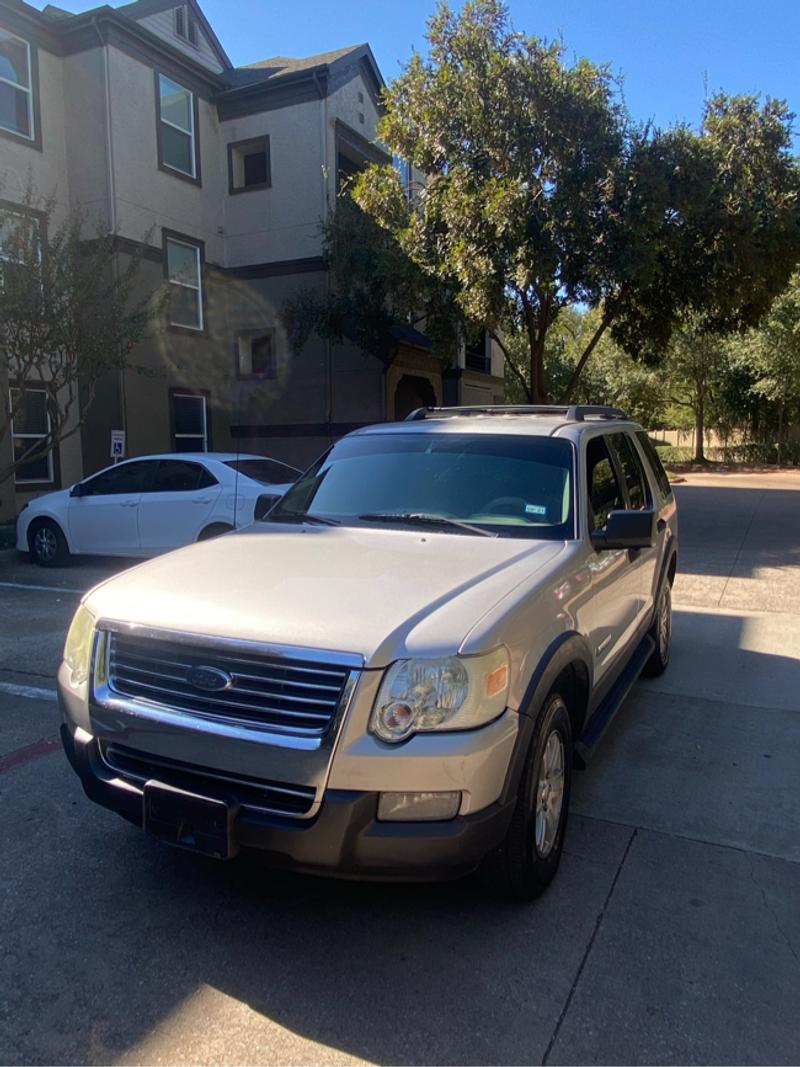 2006 Ford Explorer Xlt 4dr Suv 4wd W V6 For Sale In Houston Tx 5miles Buy And Sell explorer ford suv on 2006 Ford Explorer Xlt 4dr Suv 4wd W V6 For Sale In Houston Tx 5miles Buy And Sell