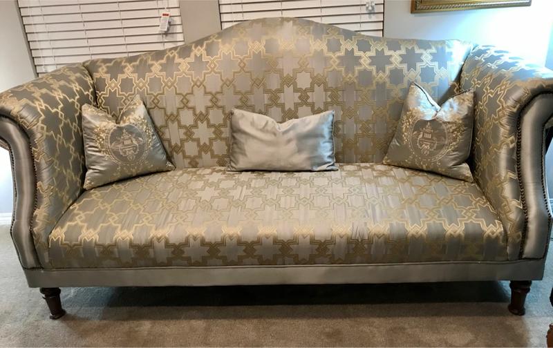 MOVE SALE!!! 3 seater Silk Sofa MOROCCAN print for sale in Chino