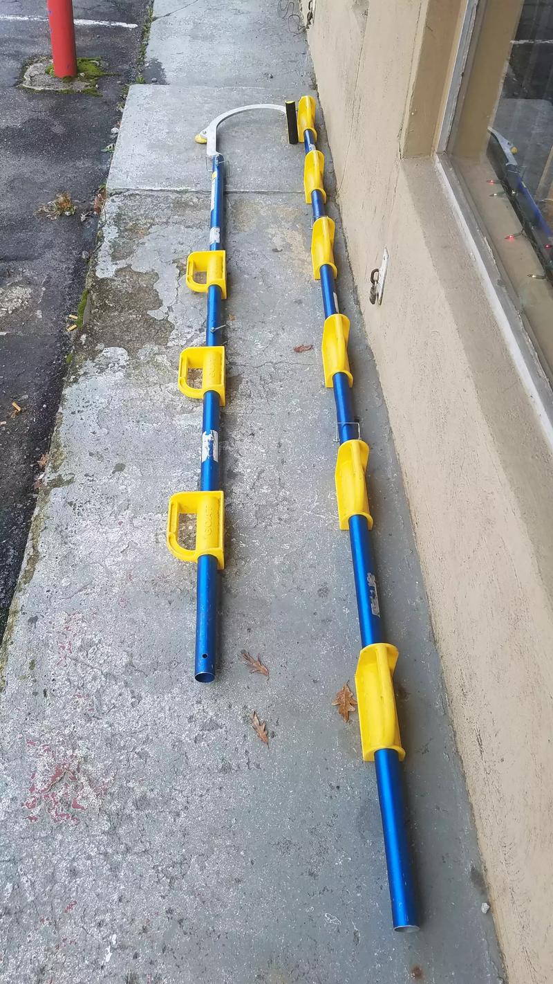 The Goat Goat" Steep Assist 20 Total Linear ft. Roof Ladder