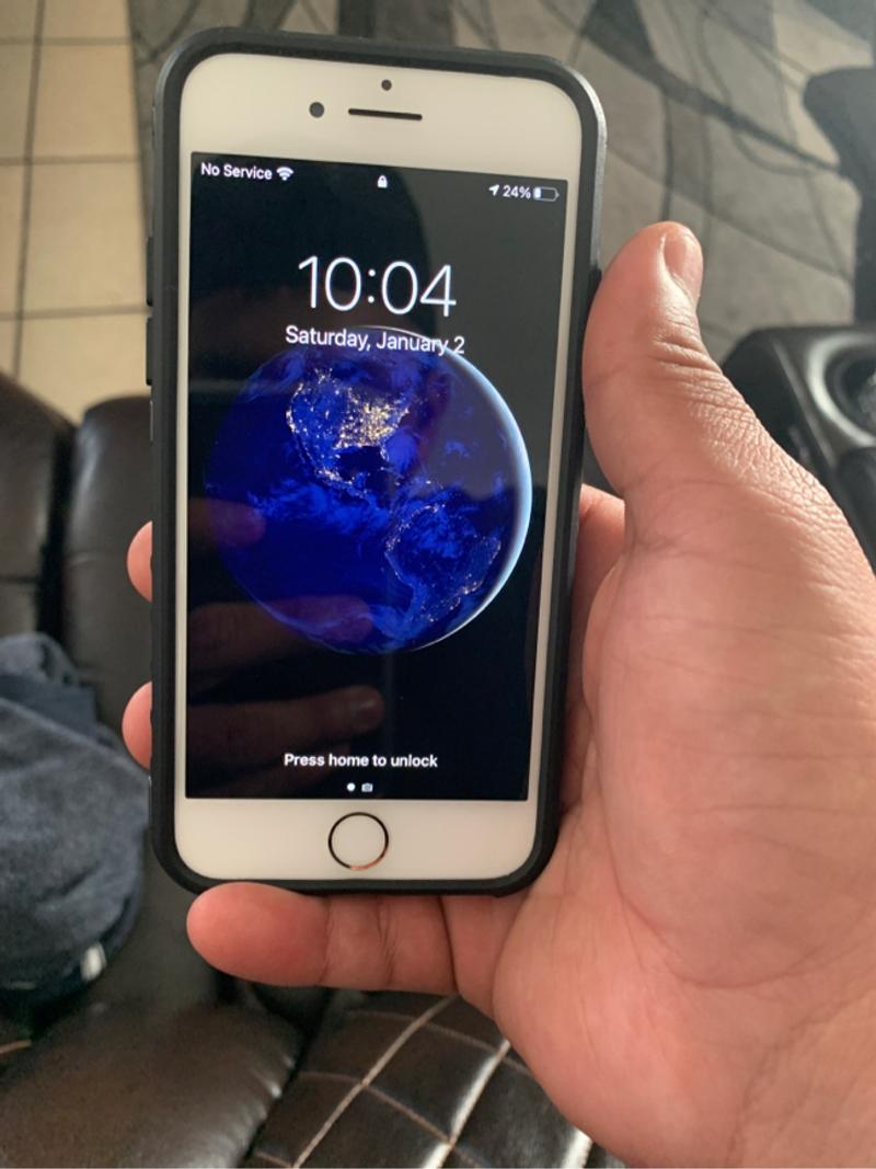 IPhone 7, normal use works perfect!! for sale in Santa Ana, CA 5miles