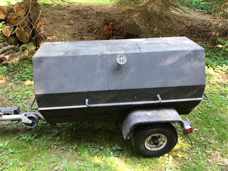 Pig Roaster for sale in Chesterland, OH 5miles Buy and Sell