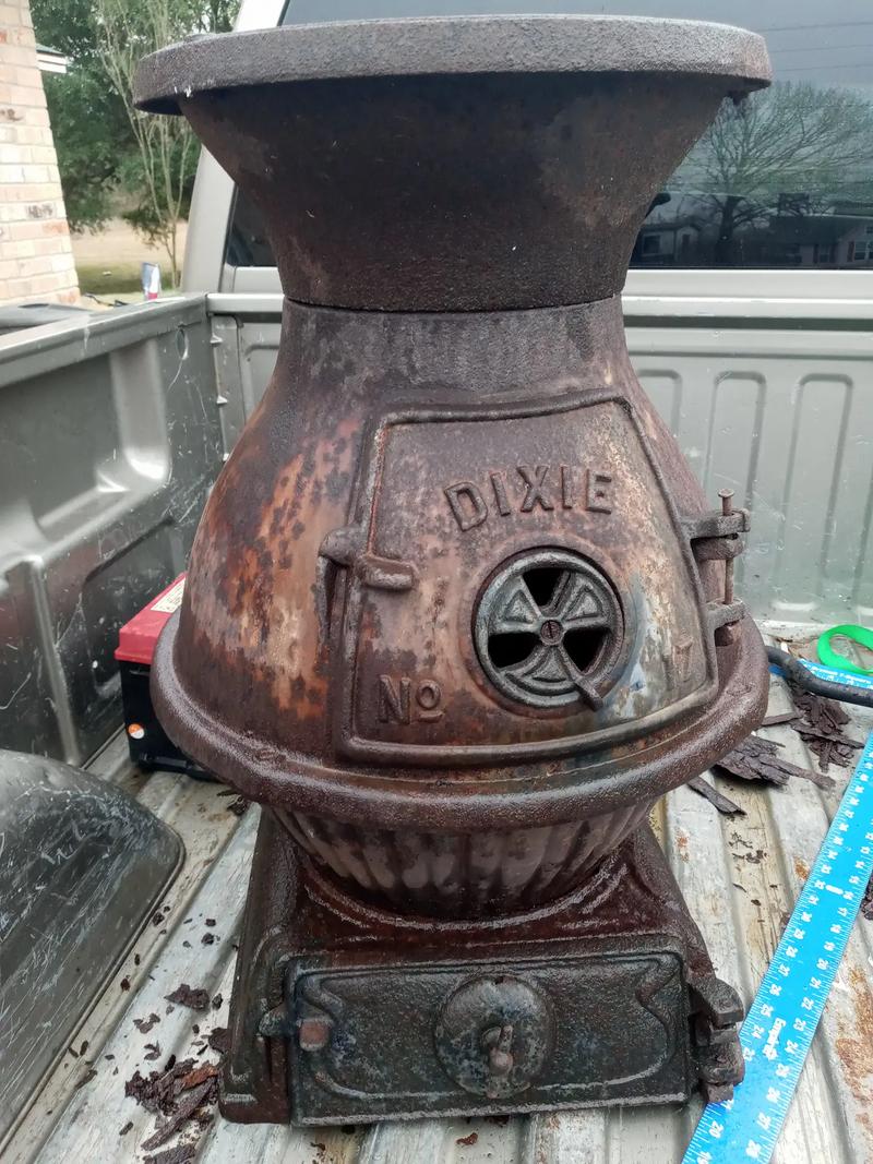 Dixie cast iron pot belly stove for sale in Wills Point, TX 5miles