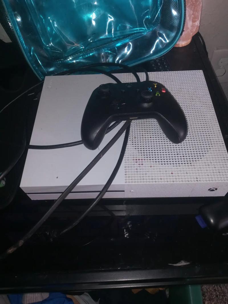 Xbox one S for sale in Arlington, TX 5miles Buy and Sell