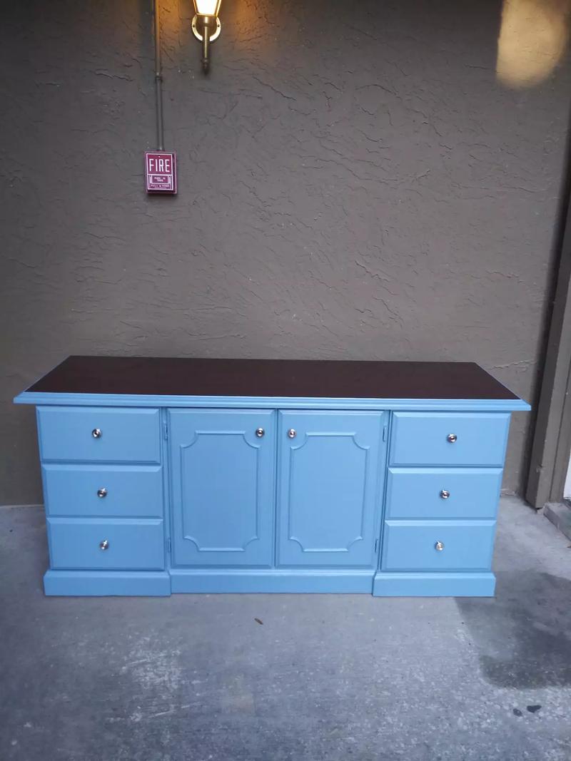 Heavy dresser/ Buffet / Credenza/ Tv Stand Refinished light blue with