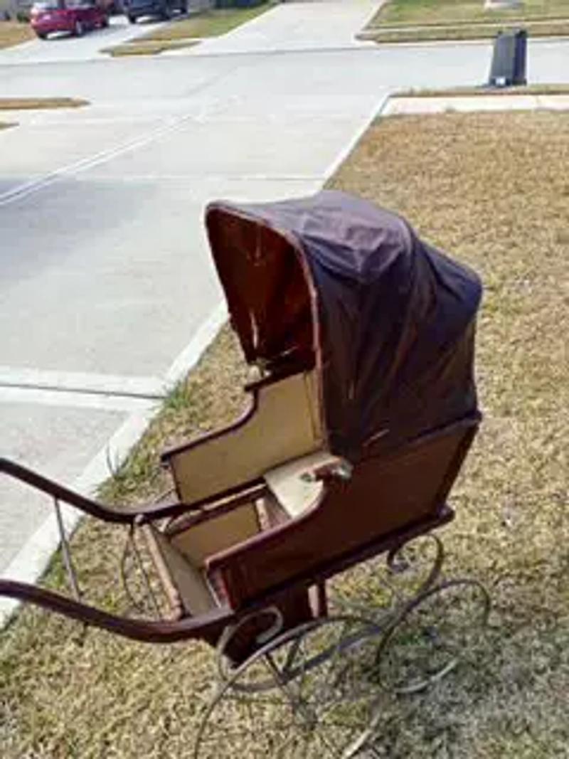 1950s Antique Baby Doll Stroller for sale in Katy, TX 5miles Buy and
