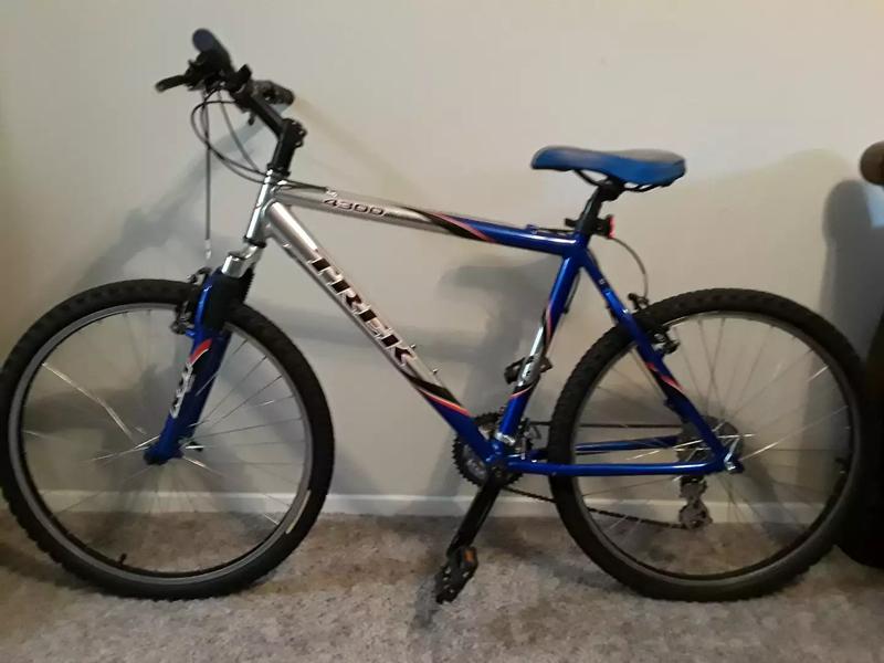 trek alpha 4300 mountain bike