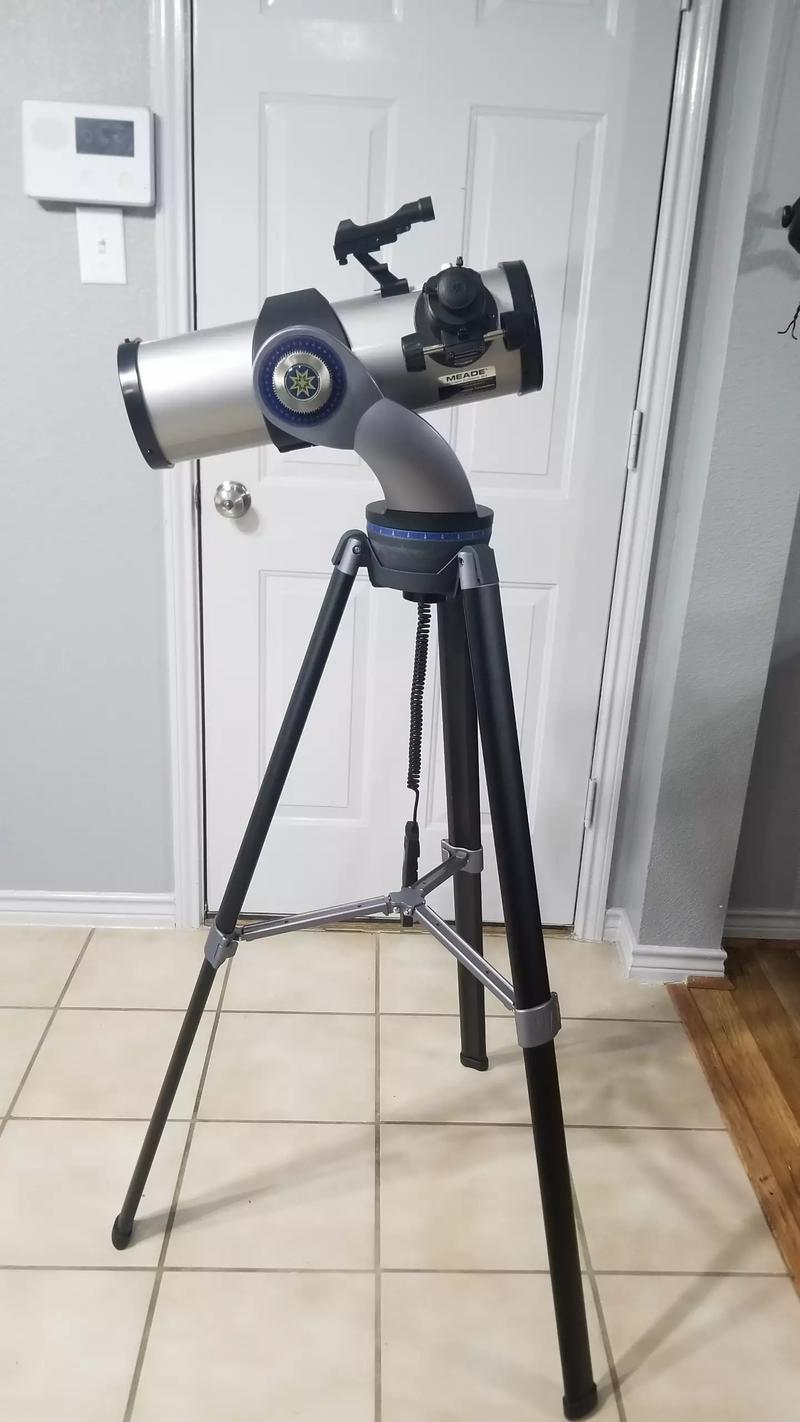 TELESCOPE , Meade DS2000 WITH Autostar for sale in Aubrey, TX 5miles