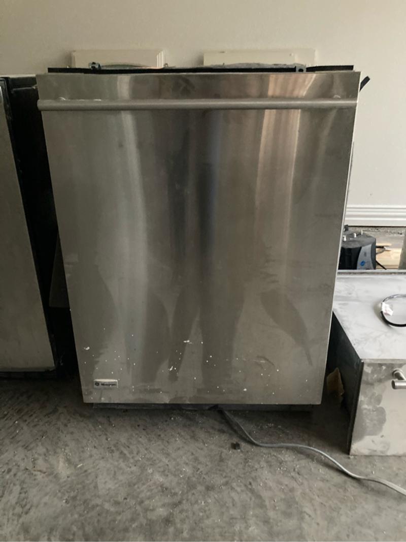 Dishwasher for sale in Dallas, TX 5miles Buy and Sell