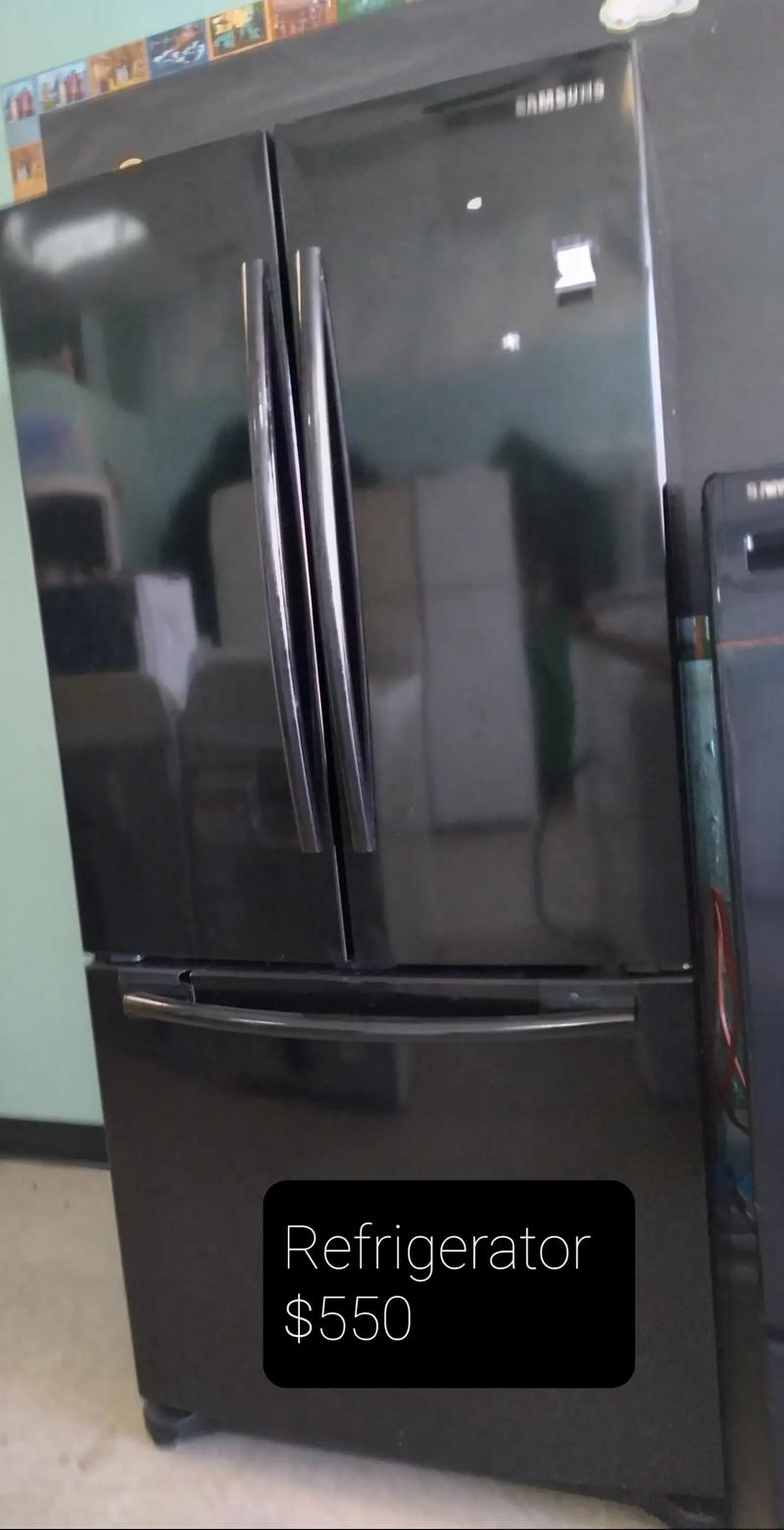 Refrigerator for sale in Fort Worth, TX 5miles Buy and Sell