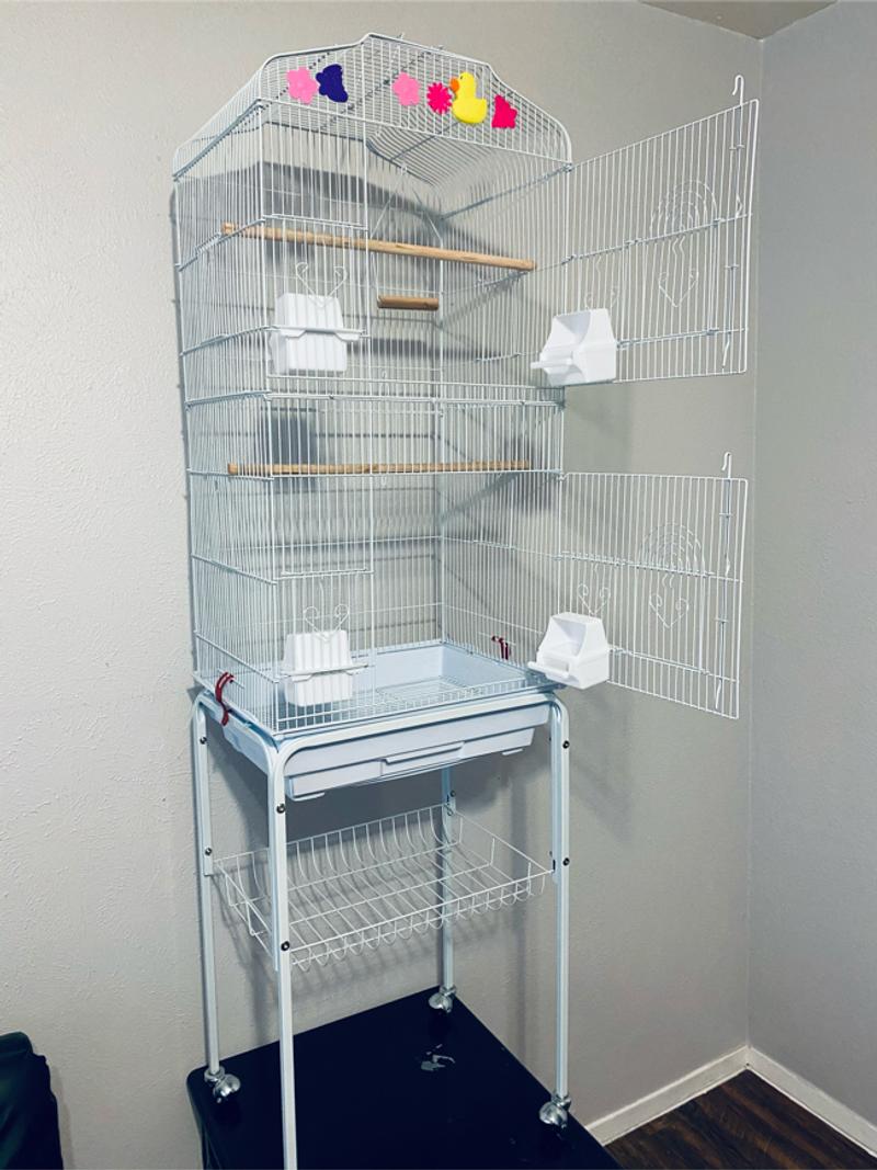 Bird cage for sale in Dallas, TX 5miles Buy and Sell