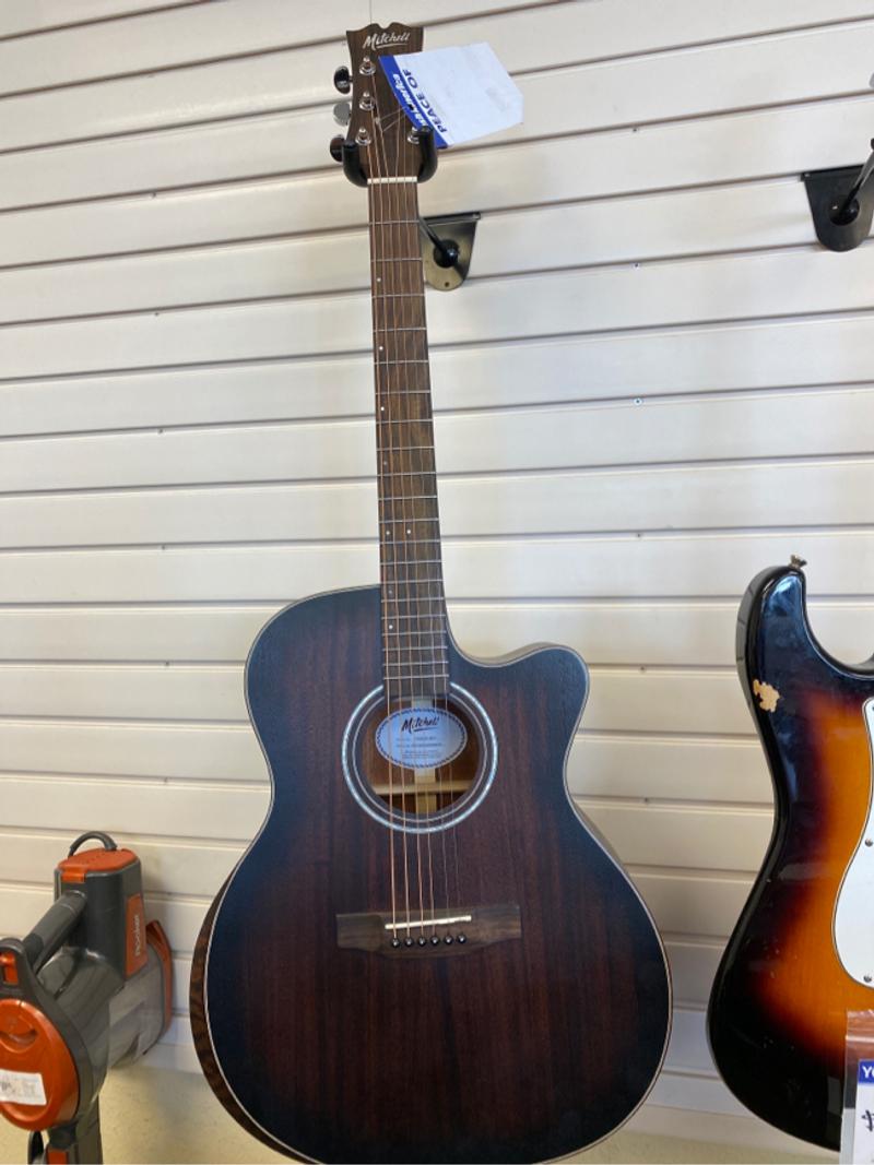 Mitchell guitar for sale in Dallas, TX 5miles Buy and Sell