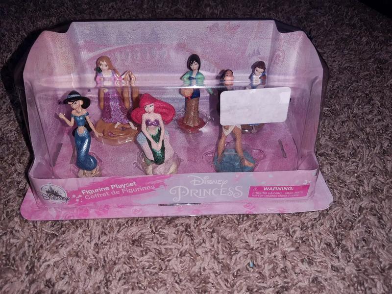 DISNEY PRINCESS COLLECTION 6 FIGURINES PLAY SET for sale in Arlington