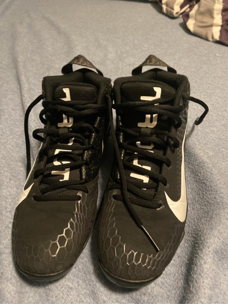 nike football cleats size 6.5