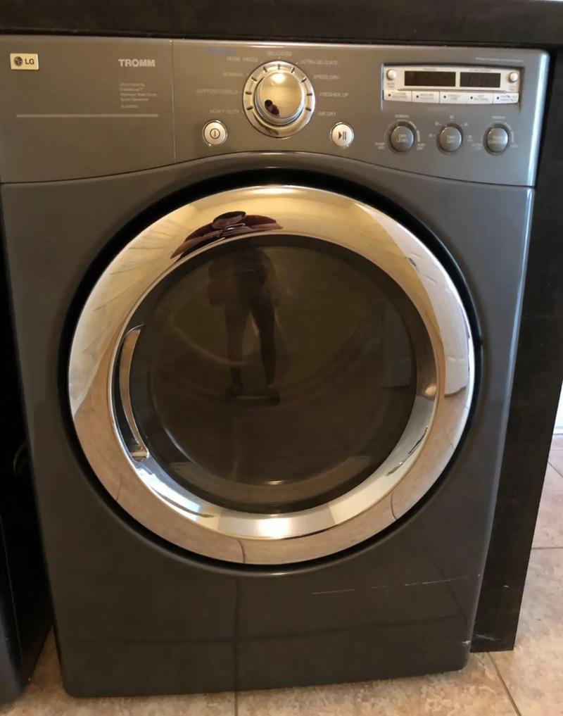 Lg tromm dryer for sale in Dallas, TX 5miles Buy and Sell