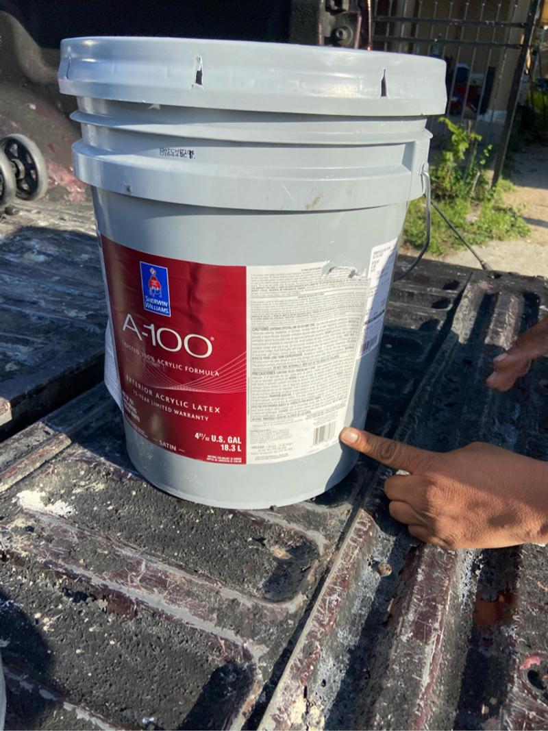 5 gallon white paint cans have 6 of them for exterior for sale in San