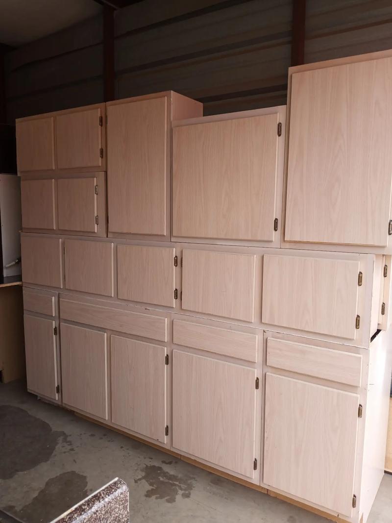 Kitchen used....11 pieces for sale in Garland, TX 5miles Buy and Sell