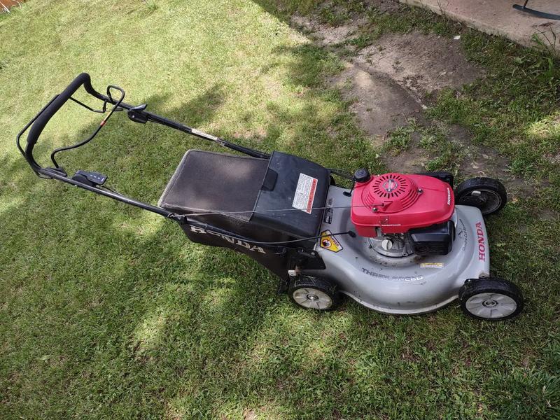 Honda self propelled mower for sale in Fort Worth, TX 5miles Buy and