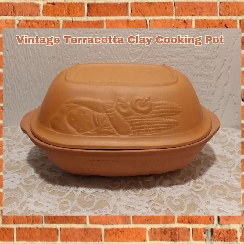 VINTAGE CLAY TERRACOTTA COOKING POT for sale in Ontario, CA 5miles