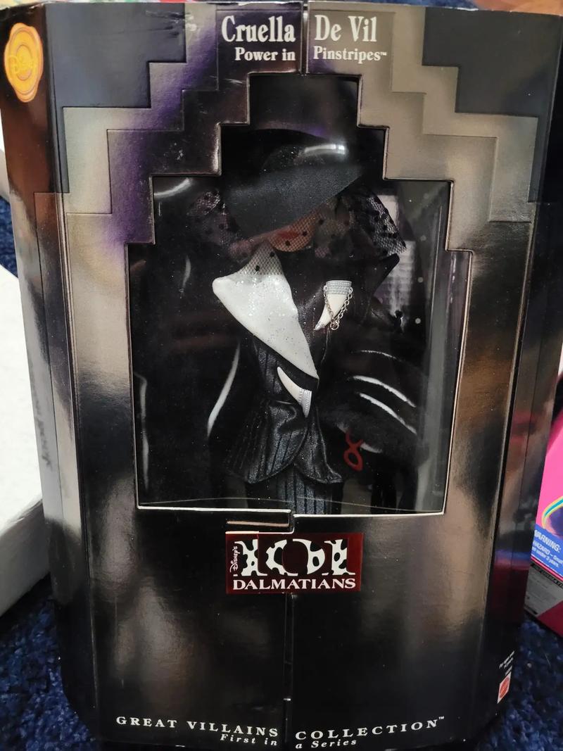 Mattel Disney Cruella De Vil Power in Pinstripes for sale in Arlington