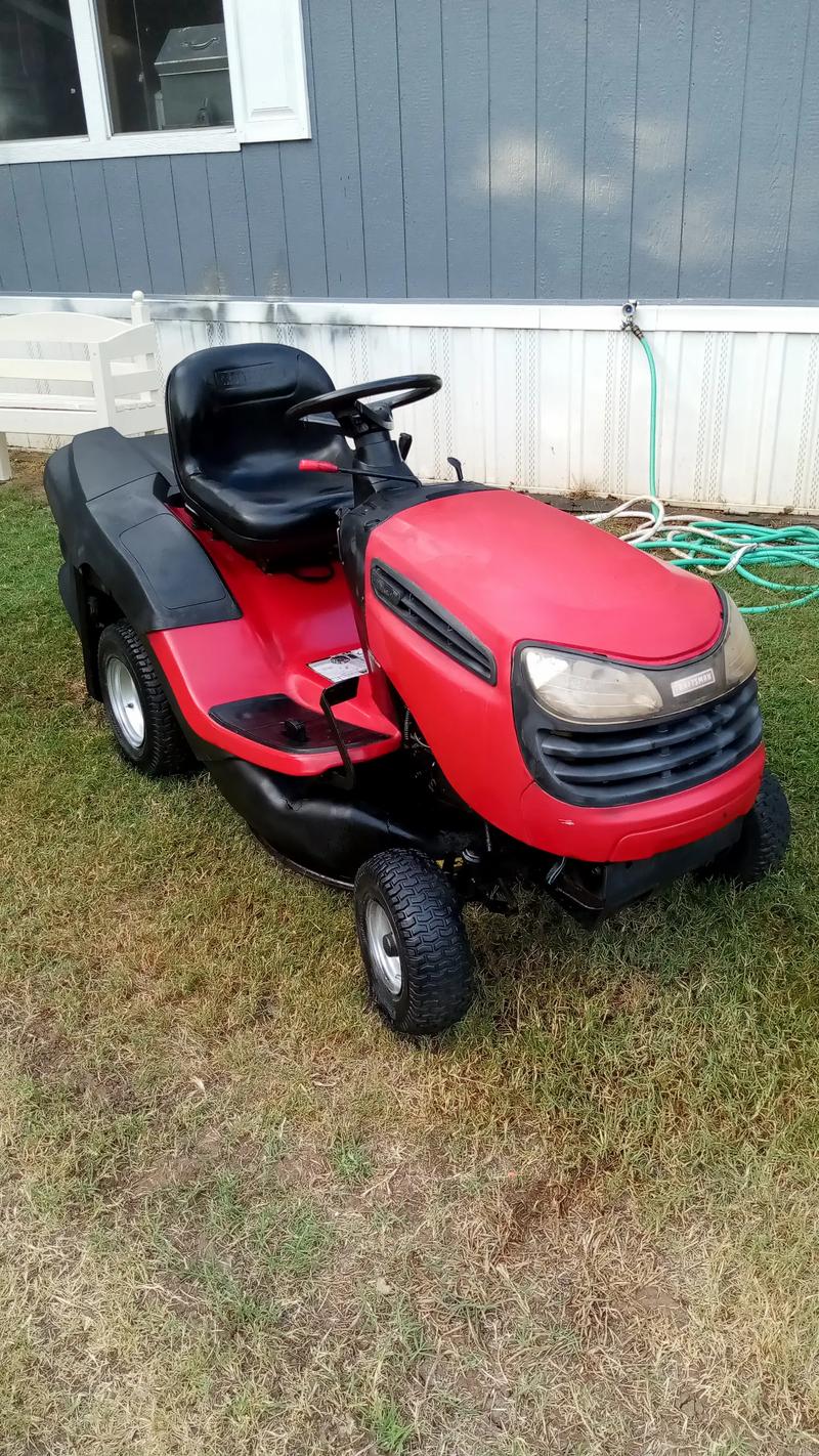 CRAFTSMAN 500cc BRIGGS STRATTON SILVER EDITION RIDING LAWN MOWER for