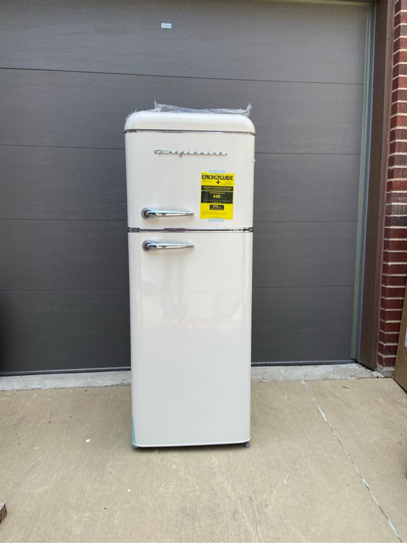 Frigidaire 7.5 cu. ft. Mini Fridge in Cream with Rounded Corners and