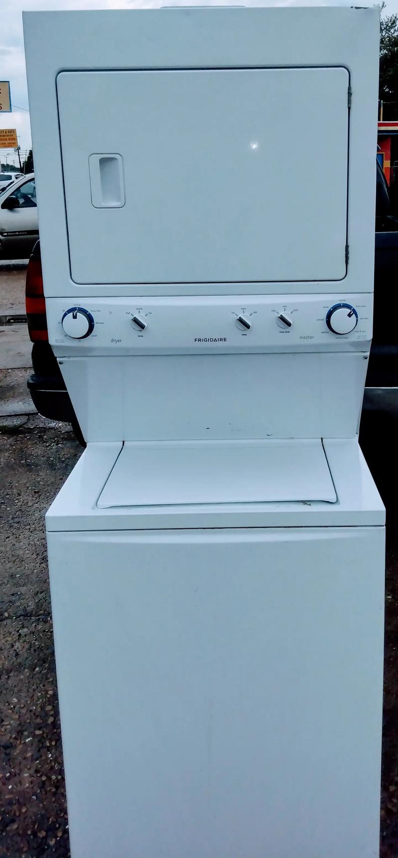27" Frigidaire Stackable Washer Dryer Combo Electric for sale in Dallas