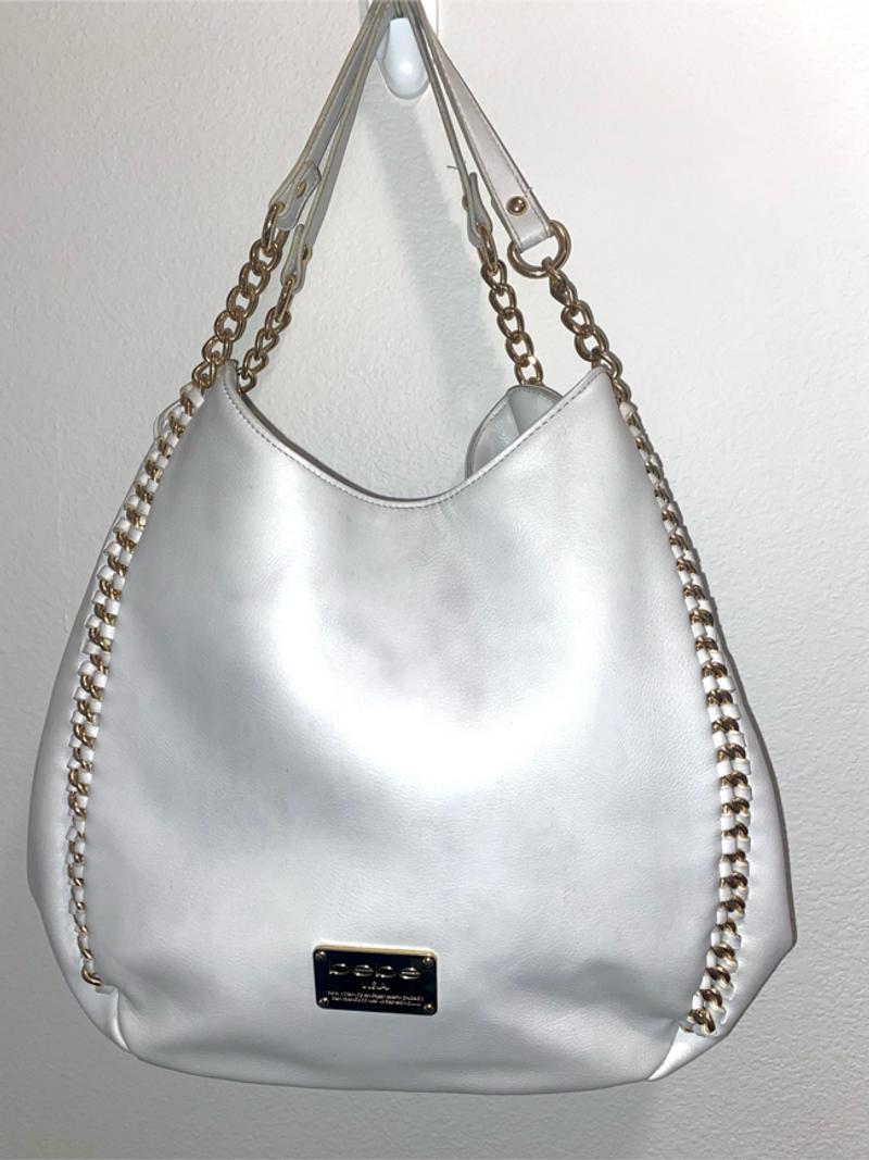 Large Pearl White Bebe Purse With Gold Details For Sale In Richardson Tx 5miles Buy And Sell