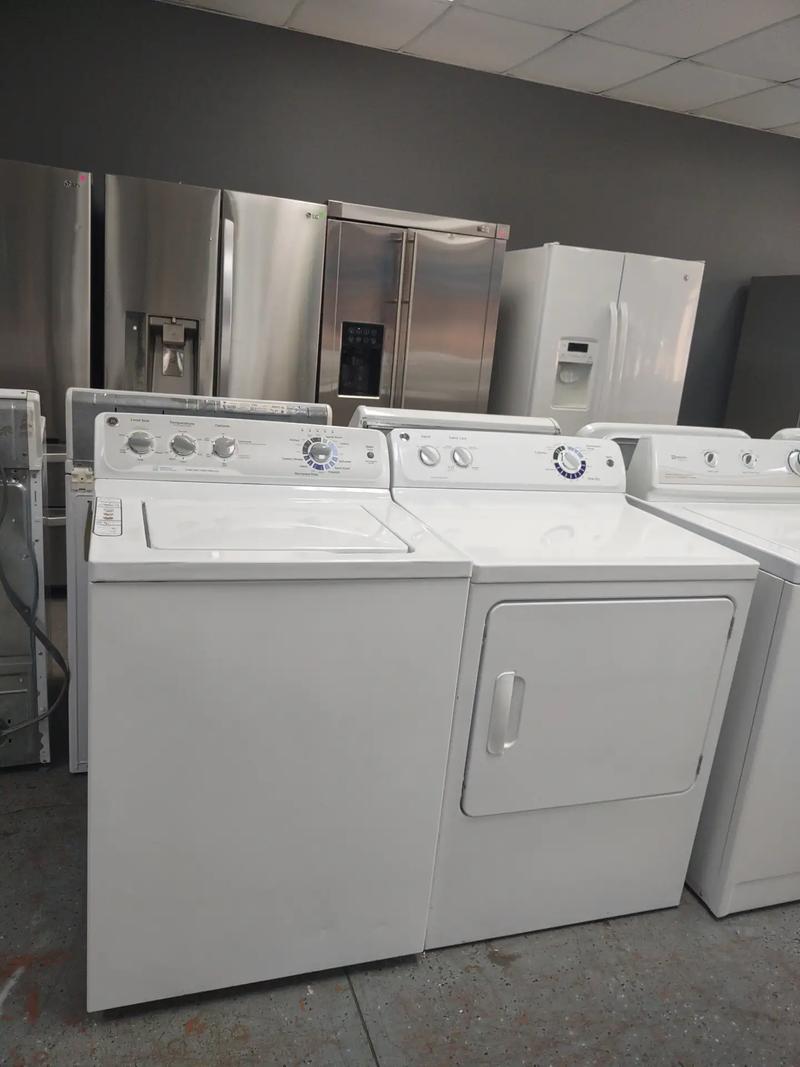 GE WASHER AND DRYER SET PRECISE FILL HYDROWAVE QUIET AGITATOR WASH