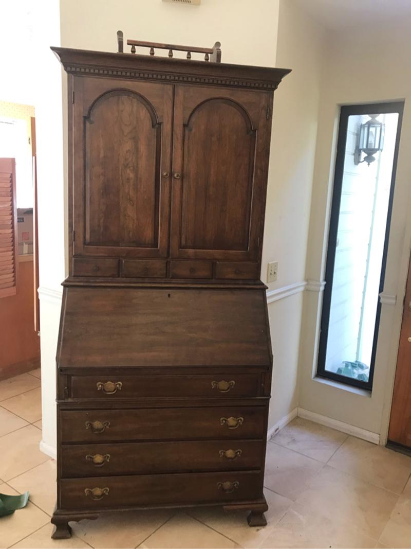 Antique hutch Desk for sale in Irvine, CA 5miles Buy and Sell