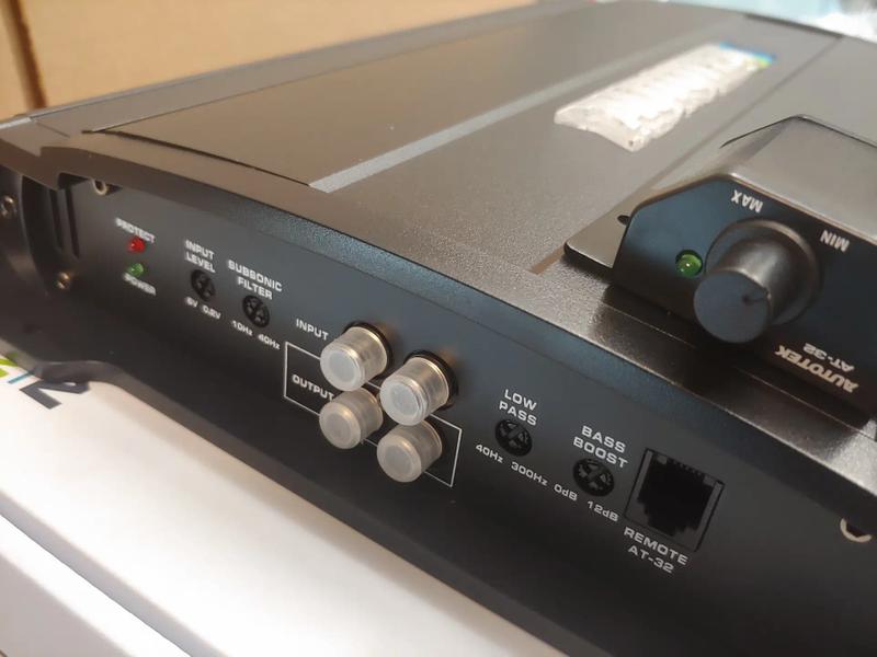 AUTOTEK 3000 watts monoblock 1 ohm stable built in crossover with bass