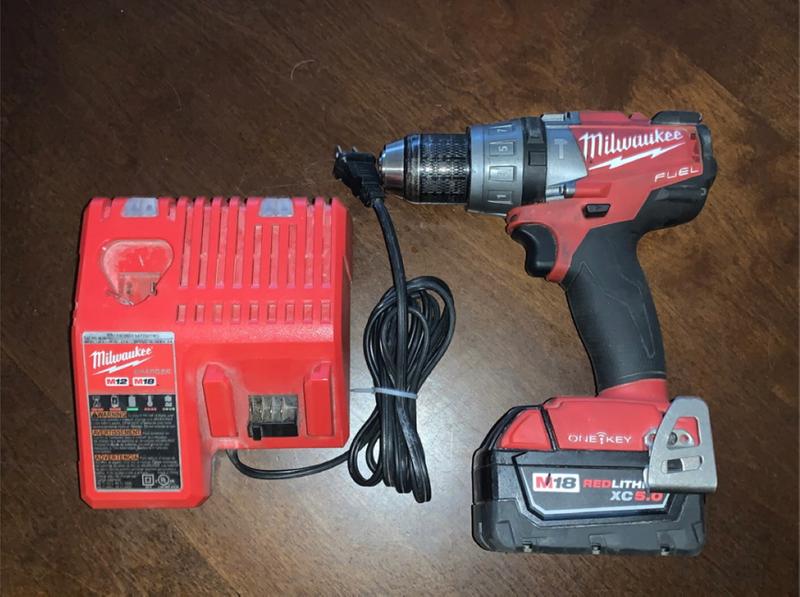 Milwaukee M18 Cordless Drill & 12v/18v Battery Charger for sale in Bothell, WA 5miles Buy and