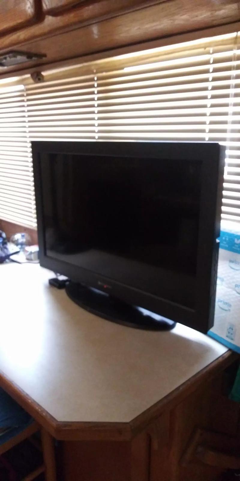 Element 32 inch Lcd Tv for sale in Houston, TX 5miles Buy and Sell