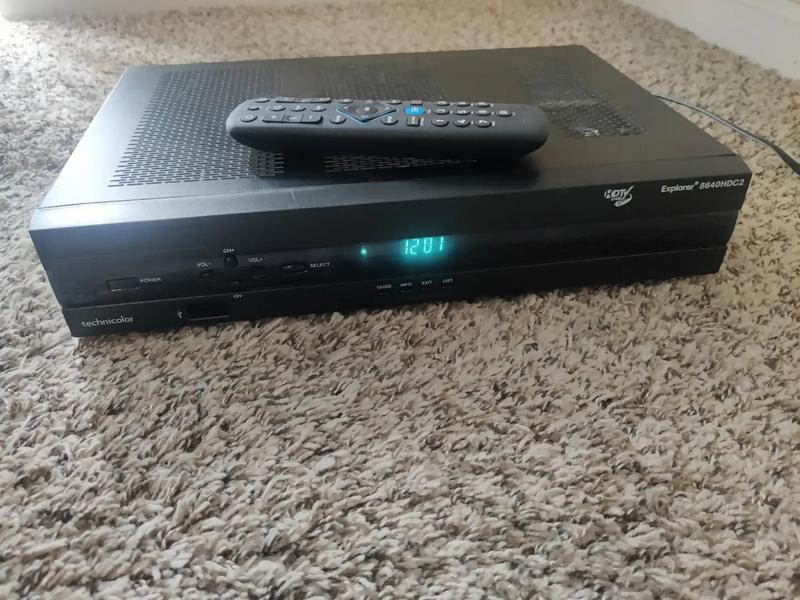 Technicolor Explorer/HDTV/DVR Cable Box Receiver/Recorder for sale in