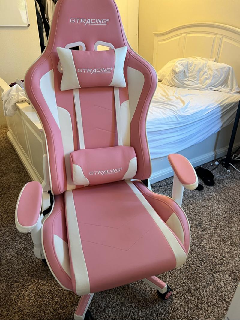 GTRACING Gaming chair PINK Sakura. Bluetooth speakers on back of chair
