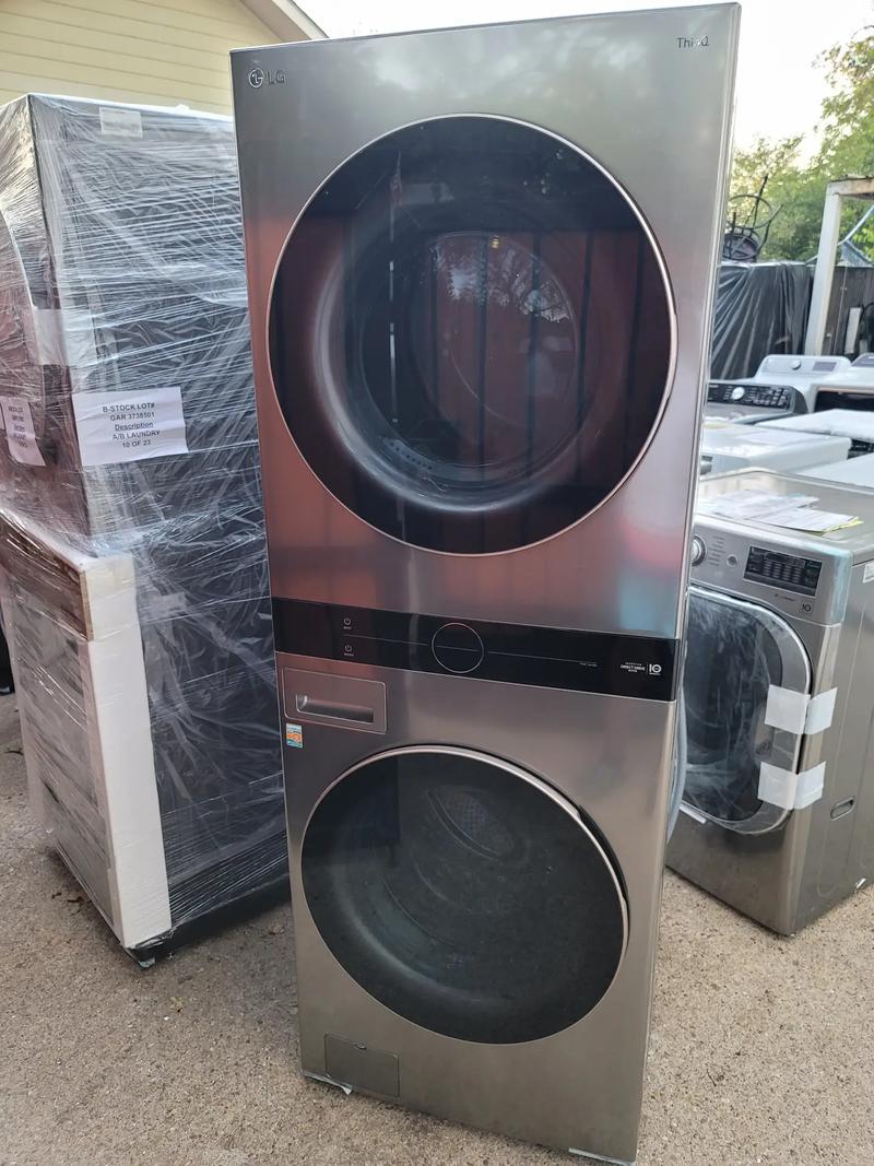 LG 4.5 Cu Ft HE Smart Front Load Washer and 7.4 Cu Ft Electric Dryer