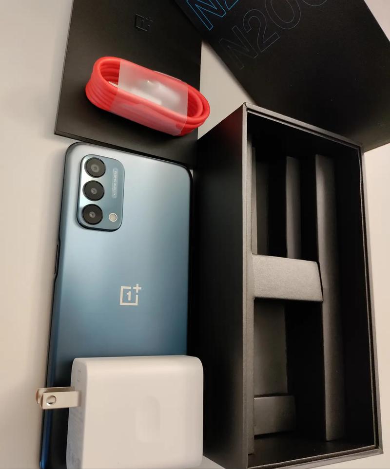Unlocked GMS brand new OnePlus n200 5g.5000 mah super battery. 5g