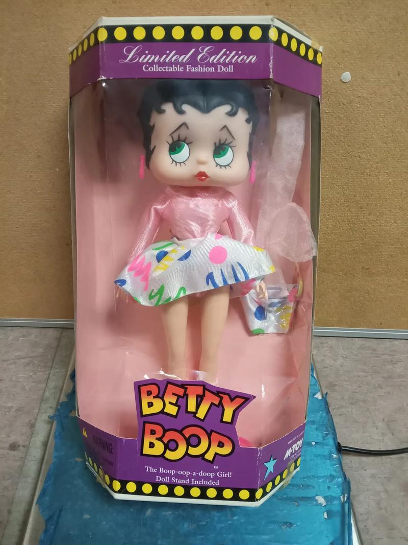 1986 Betty boop limited edition collectible fashion doll for sale in