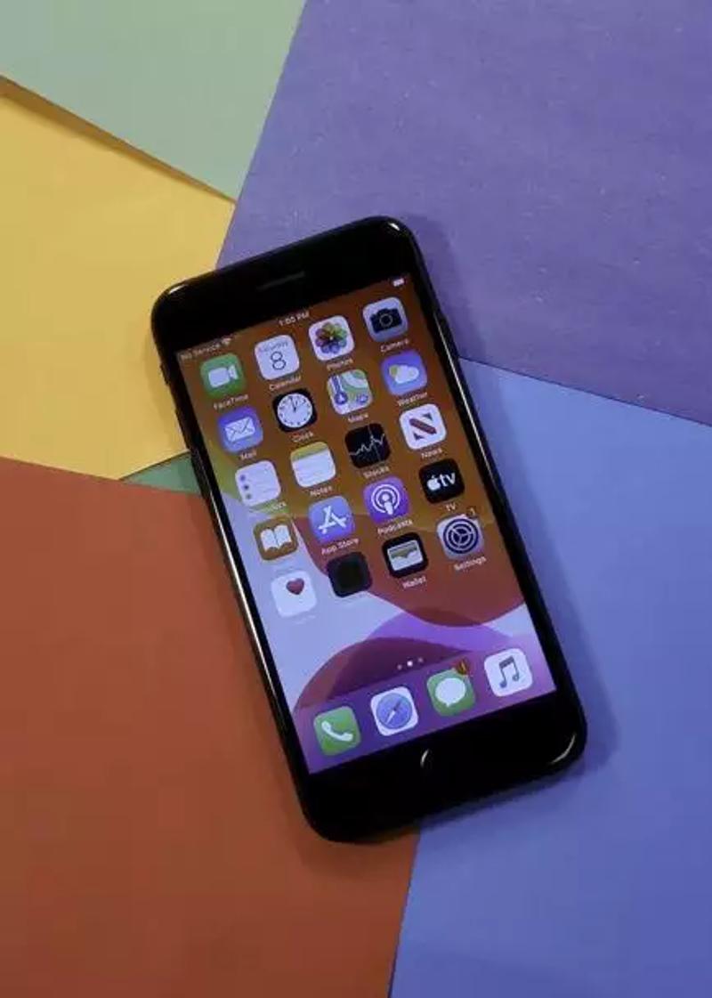 Apple iPhone 7 32GB Unlocked TMobile MetroPCS ATT Cricket Sprint Mint