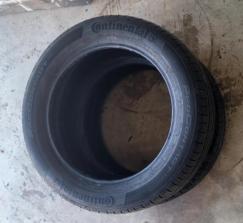 225 55 18 continental pro contact tires for sale in Grand Prairie, TX