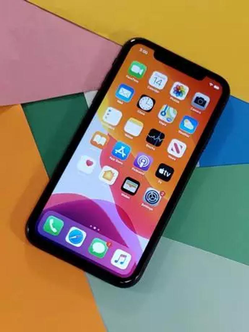 Apple iPhone 11 64GB Phone Unlocked MetroPCS TMobile ATT Cricket Boost