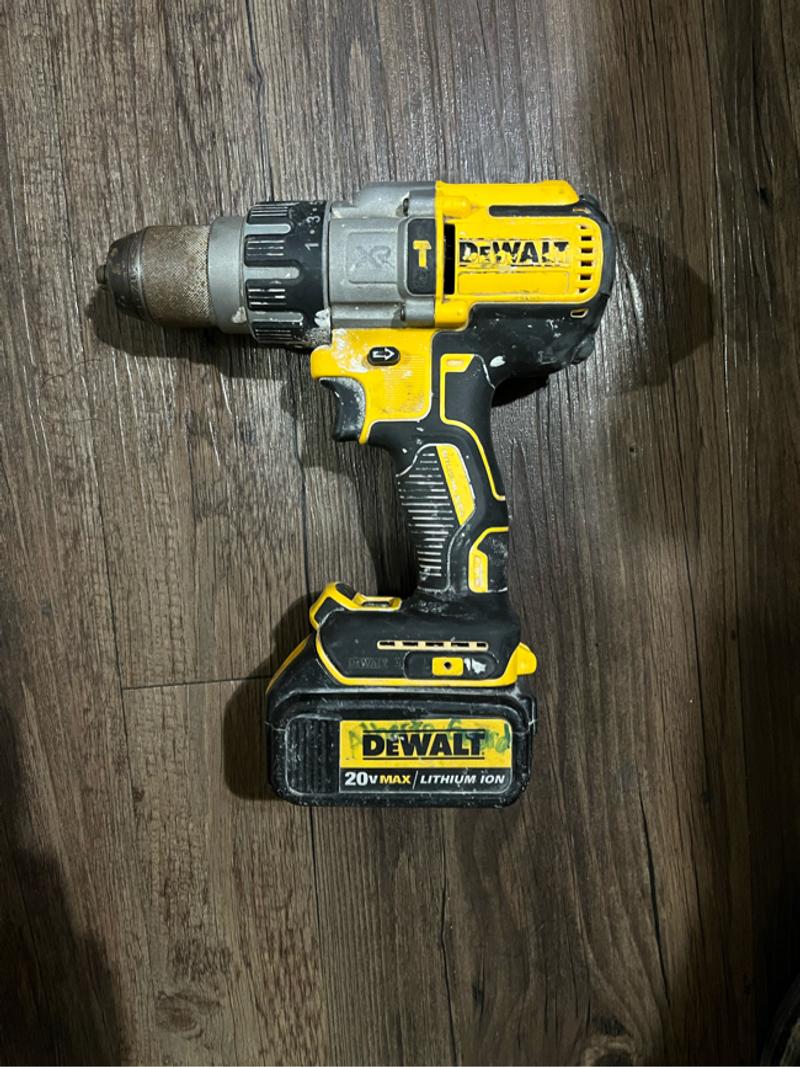 DEWALT 20V MAX XR Hammer Drill, Brushless, 3Speed, DCD996 with big