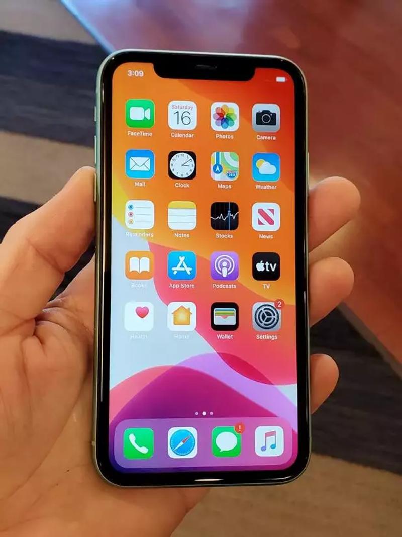 Unlocked Apple iPhone 11 64GB Phone for All Carriers for sale in Dallas