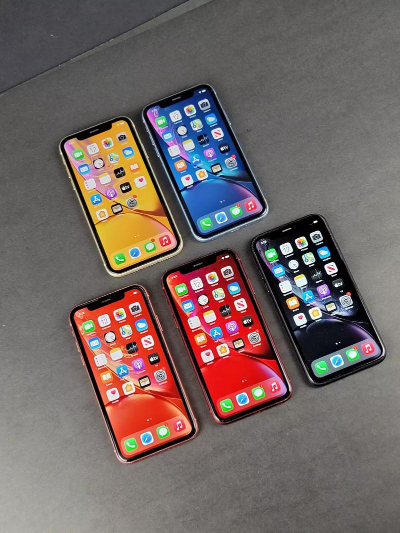 IPhone XR 128GB Unlocked ATT TMobile Verizon Mint MetroPCS Boost